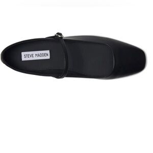 Steve Madden Black Flats